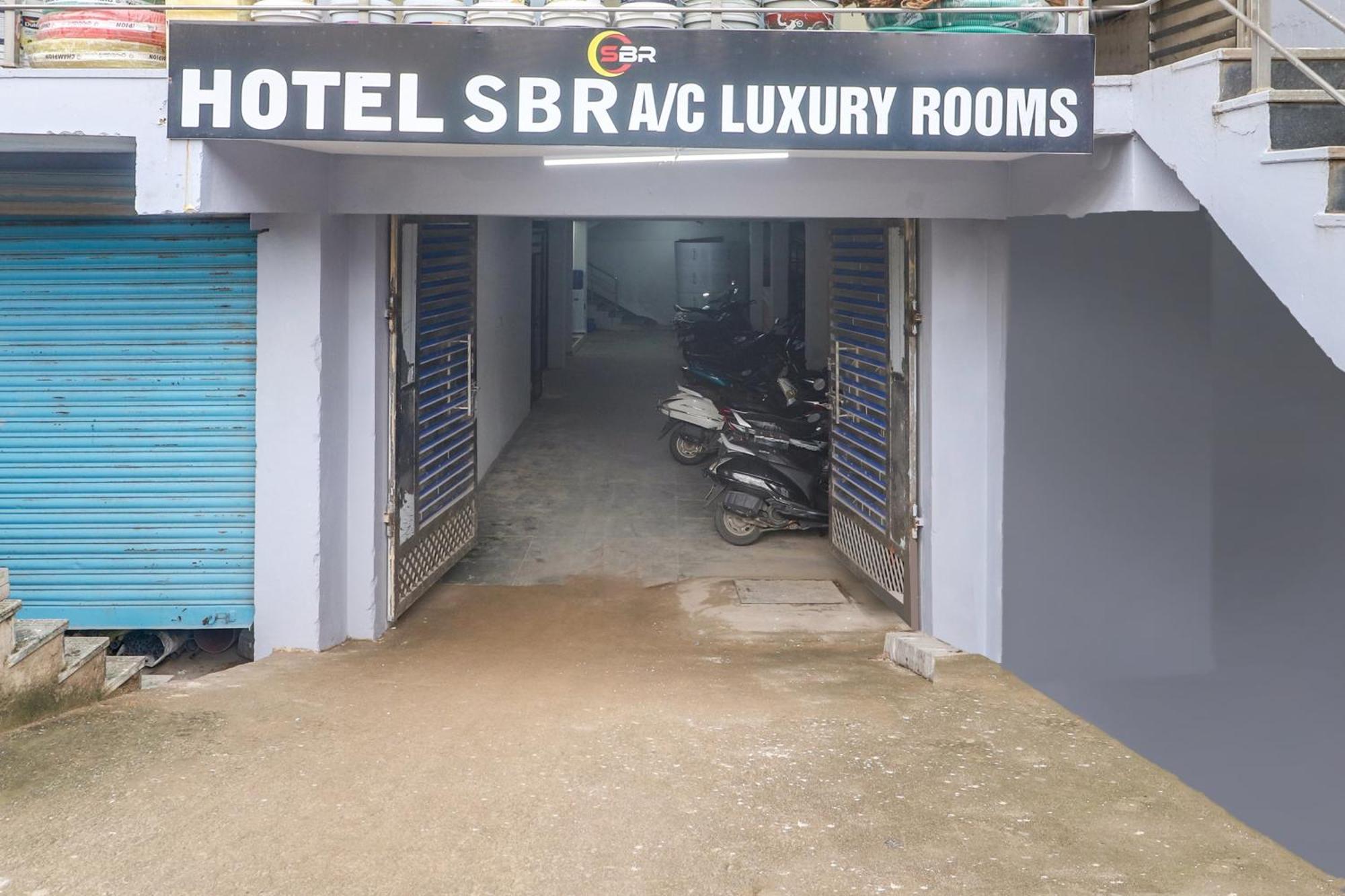 Collection O Sbr Kondapur Near Rto Office Hotel Hyderabad Exterior foto