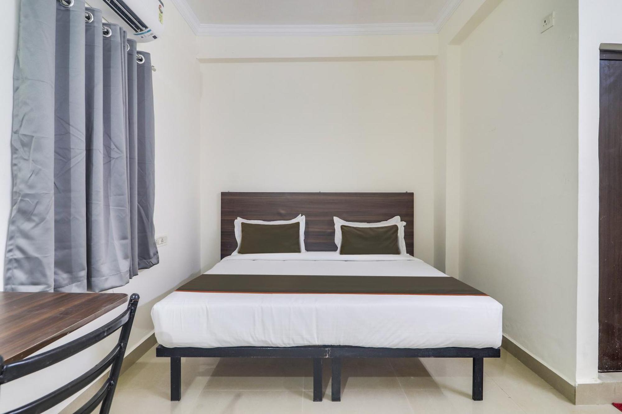 Collection O Sbr Kondapur Near Rto Office Hotel Hyderabad Exterior foto