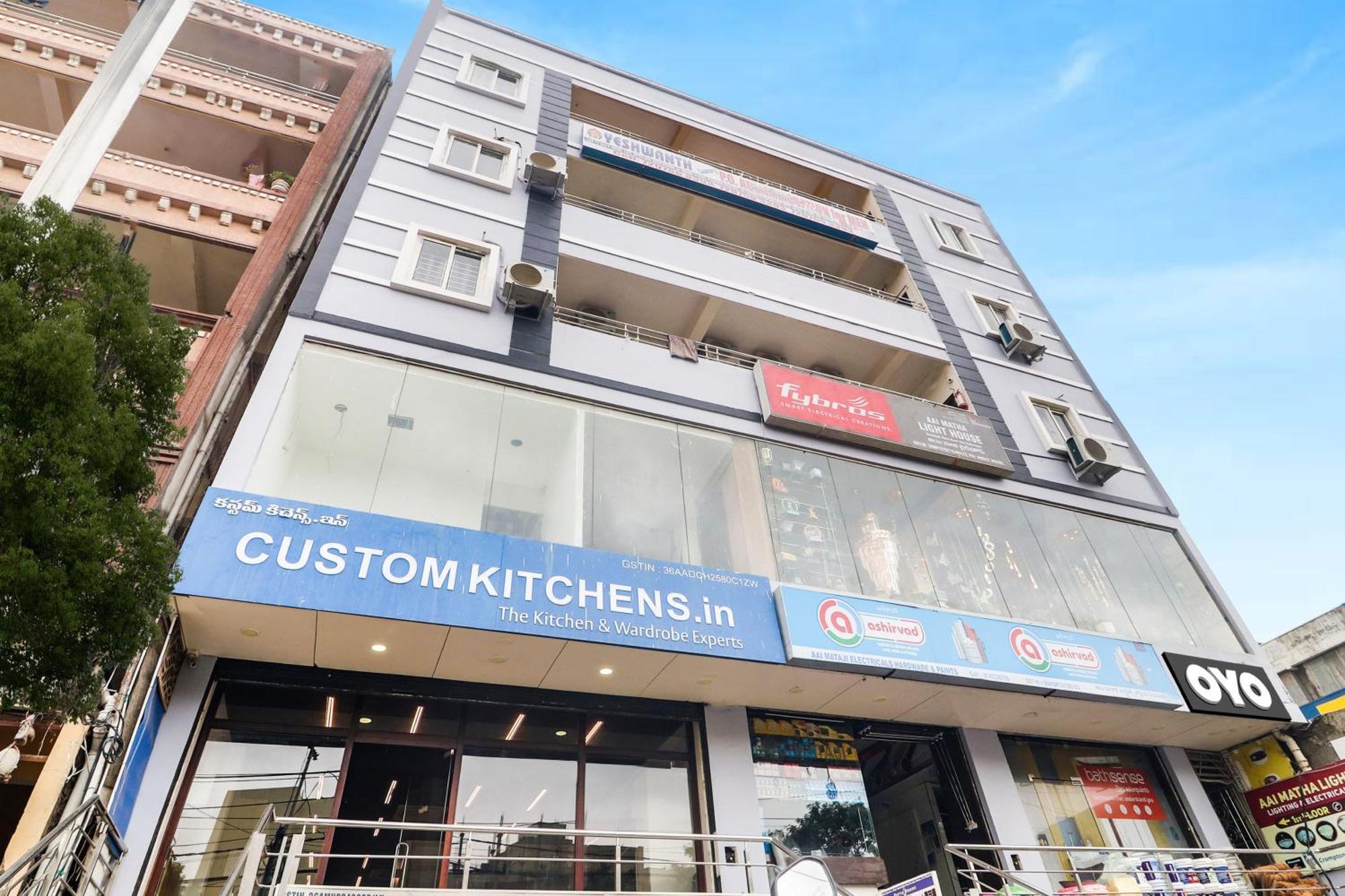 Collection O Sbr Kondapur Near Rto Office Hotel Hyderabad Exterior foto
